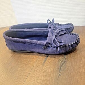 Minnetonka Womens Tie Slip-On Moccasins Loafers Suede Navy Blue Sz 7 Rubber Sole
